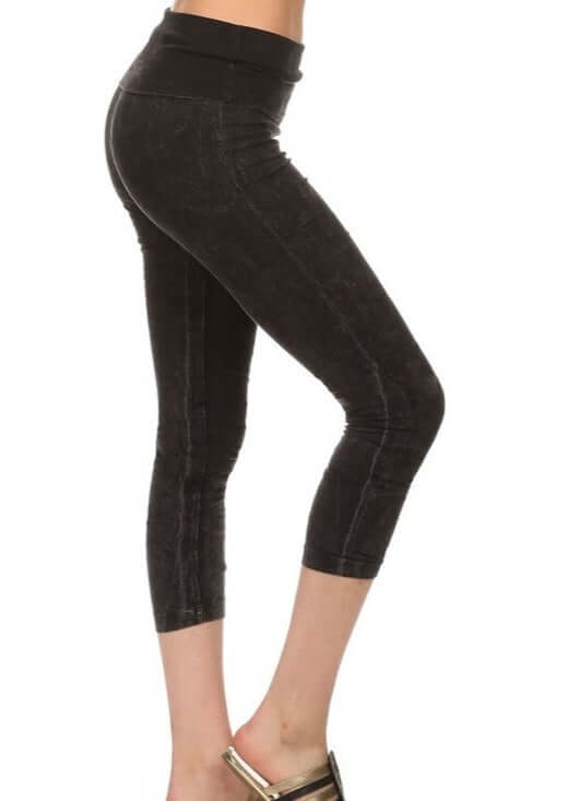 Easy Fit USA Cotton Capri Leggings - High-Quality Comfort Made in USA