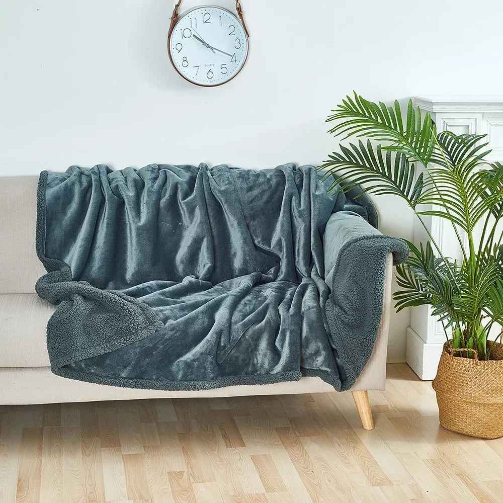 Waterproof Blanket - RFE Marketing Ventures