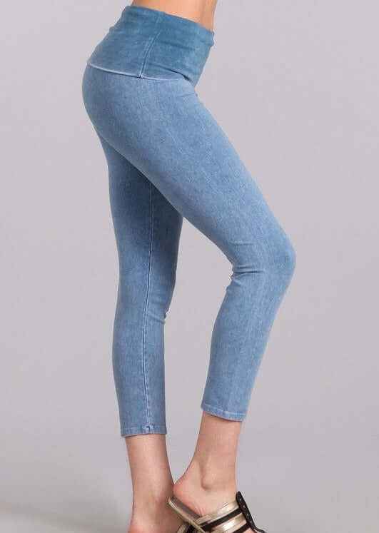 Easy Fit USA Cotton Capri Leggings - High-Quality Comfort Made in USA