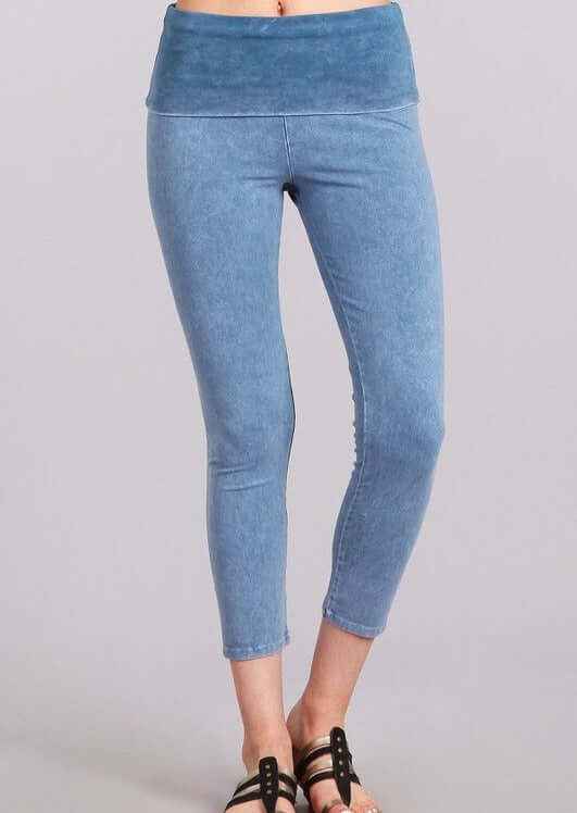 Easy Fit USA Cotton Capri Leggings - High-Quality Comfort Made in USA