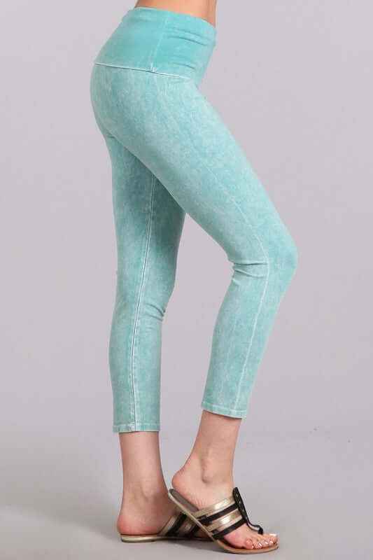 Easy Fit USA Cotton Capri Leggings - High-Quality Comfort Made in USA