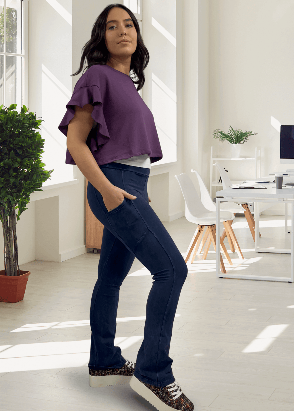 A Perfect Fit Bootcut Pants for Women