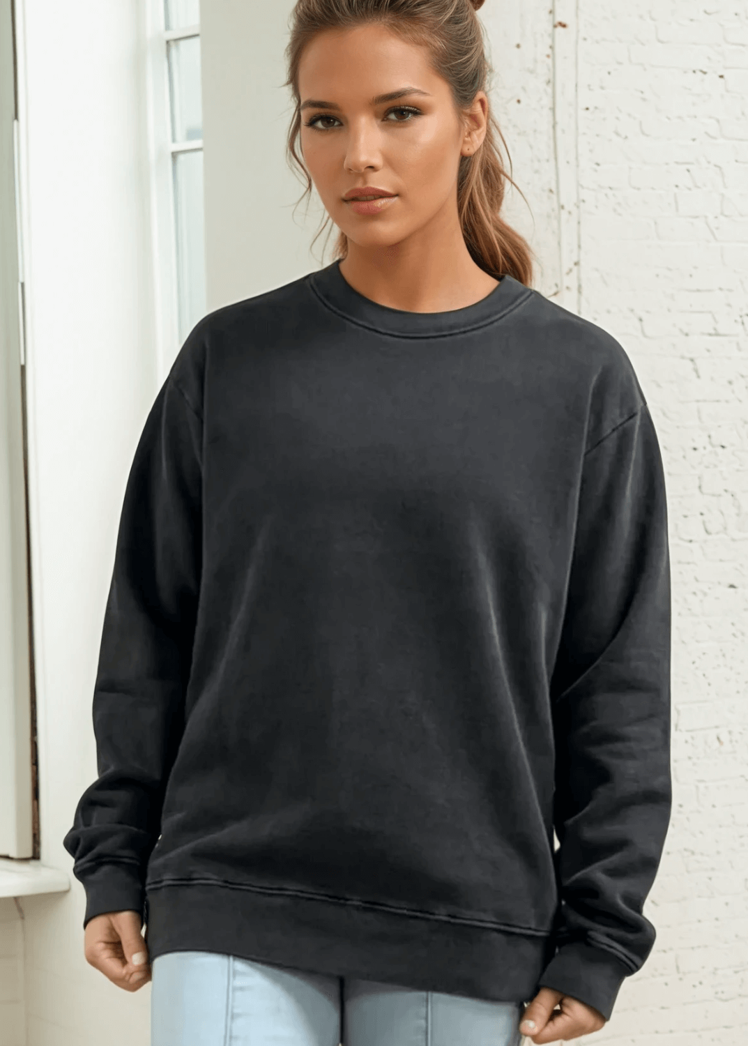 Brynlee Heavyweight Crew Neck Fleece Sweatshirt - Comfort and Style Combined
