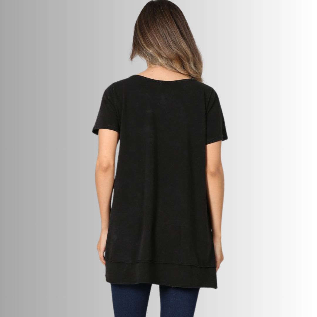 Relax in Style Cotton V-Neck Top for Comfort and Versatility