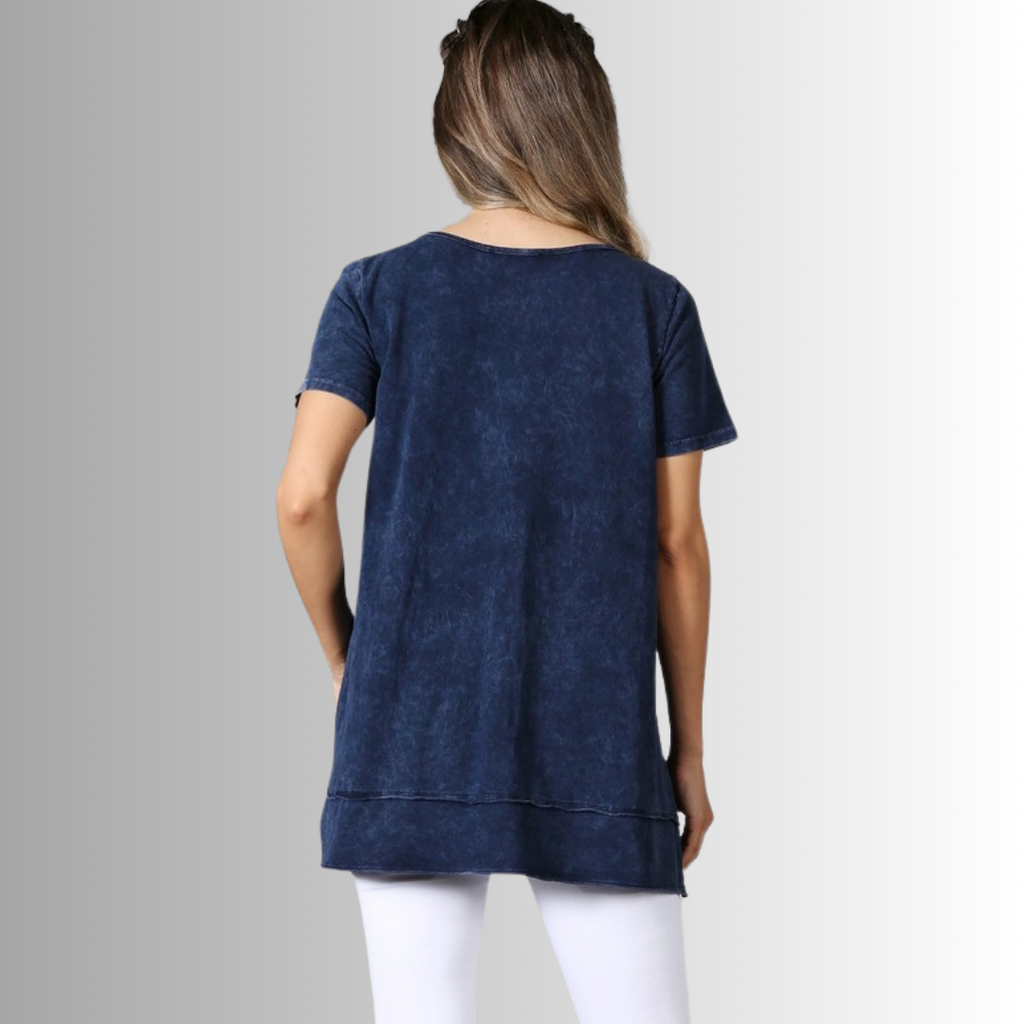 Relax in Style Cotton V-Neck Top for Comfort and Versatility