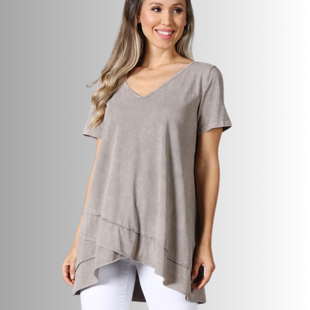 Relax in Style Cotton V-Neck Top for Comfort and Versatility