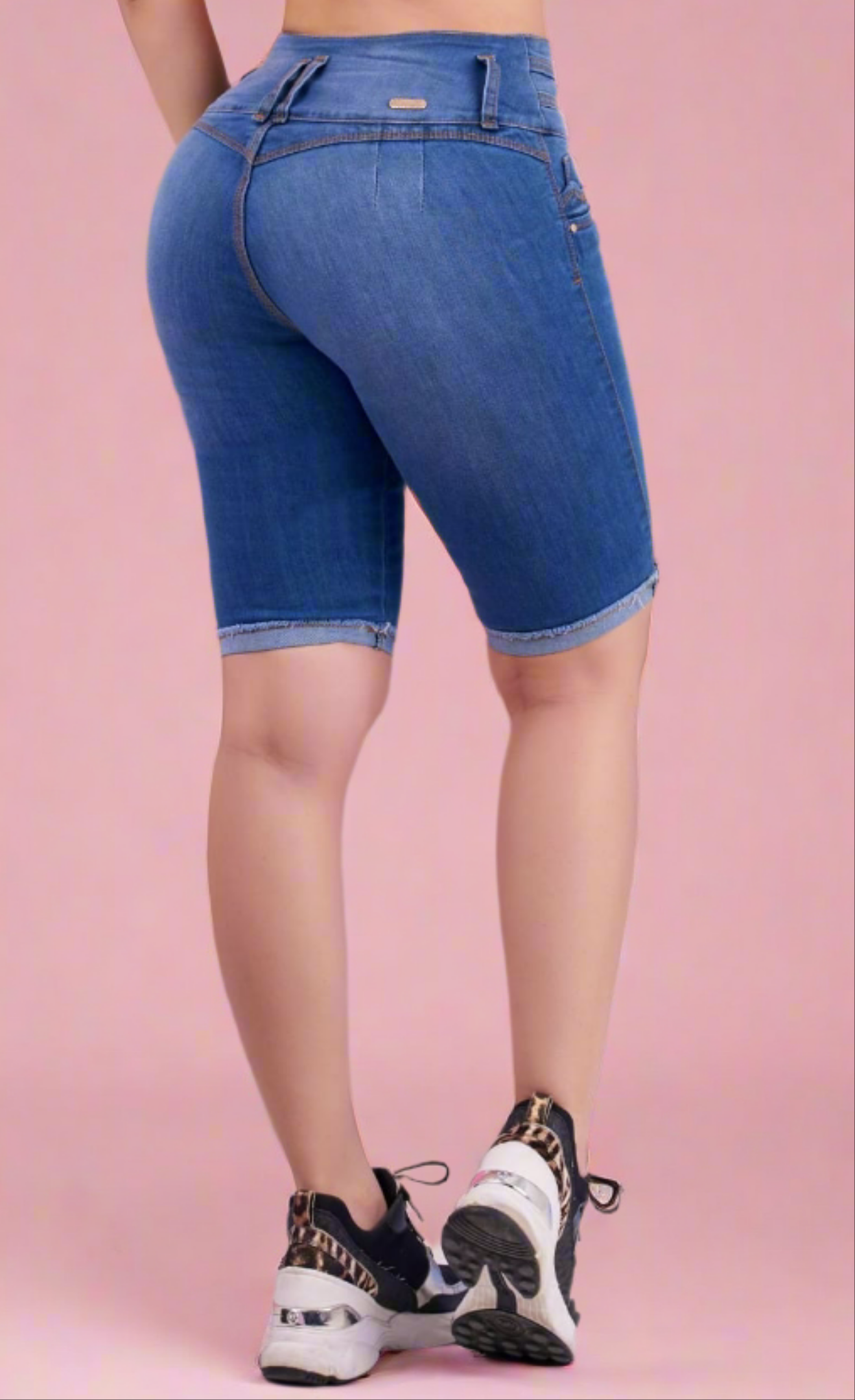 7036 100%  Authentic Colombian  Push Up CAPRI - RFE Marketing Ventures