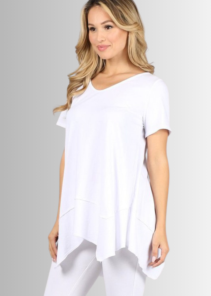 Shark Bite Hem Tee for Effortless Casual Style in Cotton