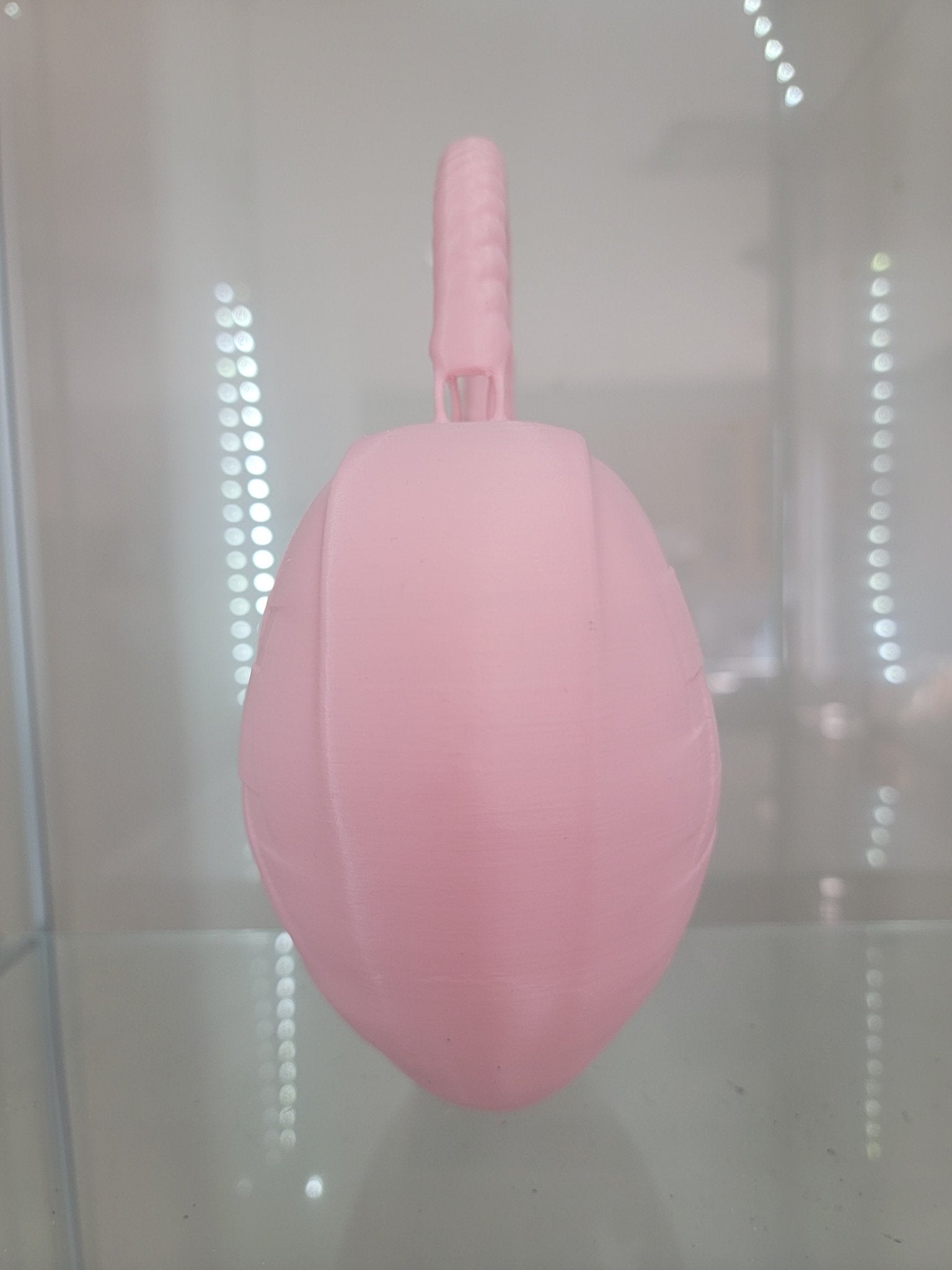 Blush Heart Woven Brush Holder - Glamorous Vanity Essential - RFE Marketing Ventures