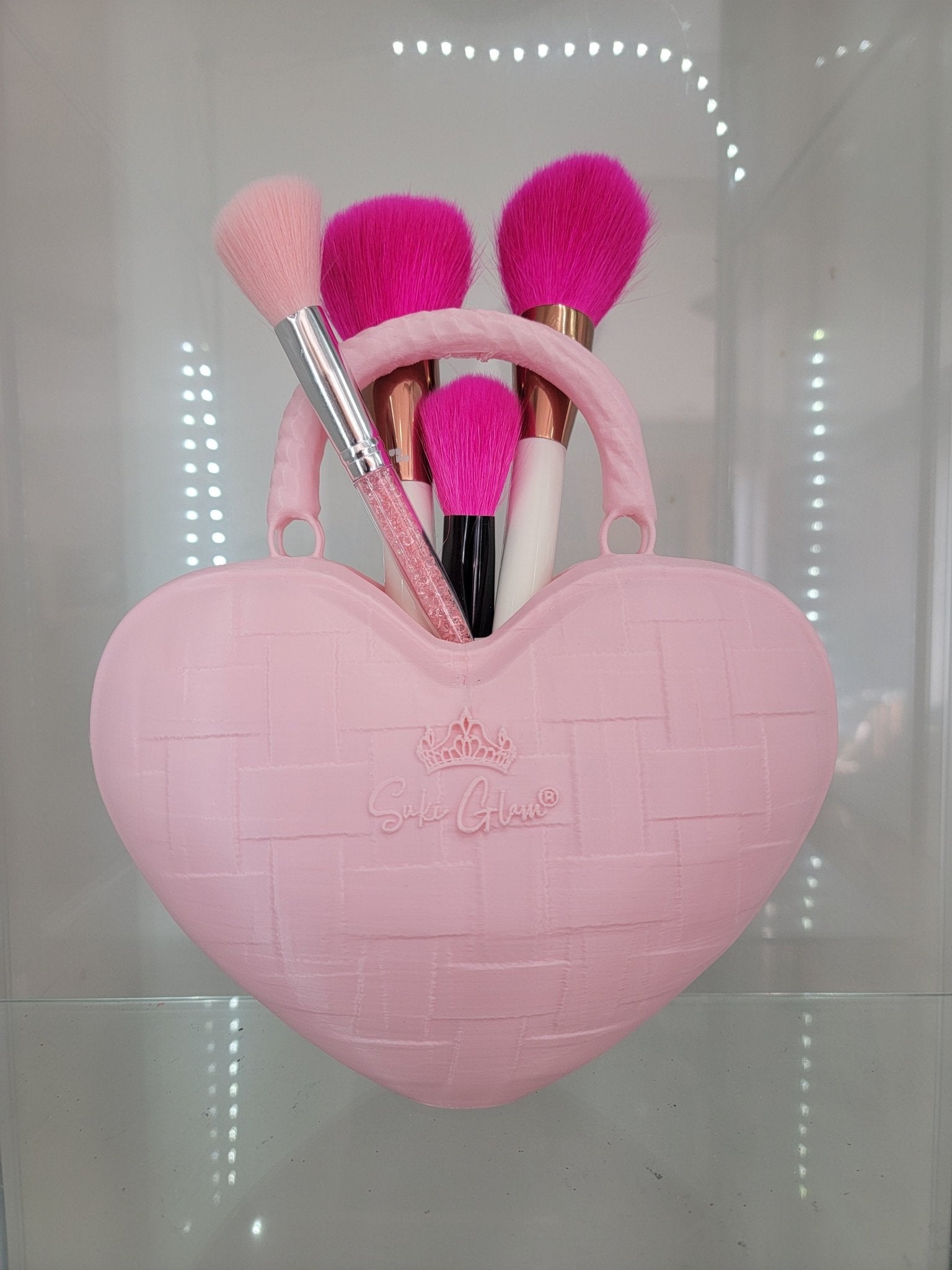 Blush Heart Woven Brush Holder - Glamorous Vanity Essential - RFE Marketing Ventures