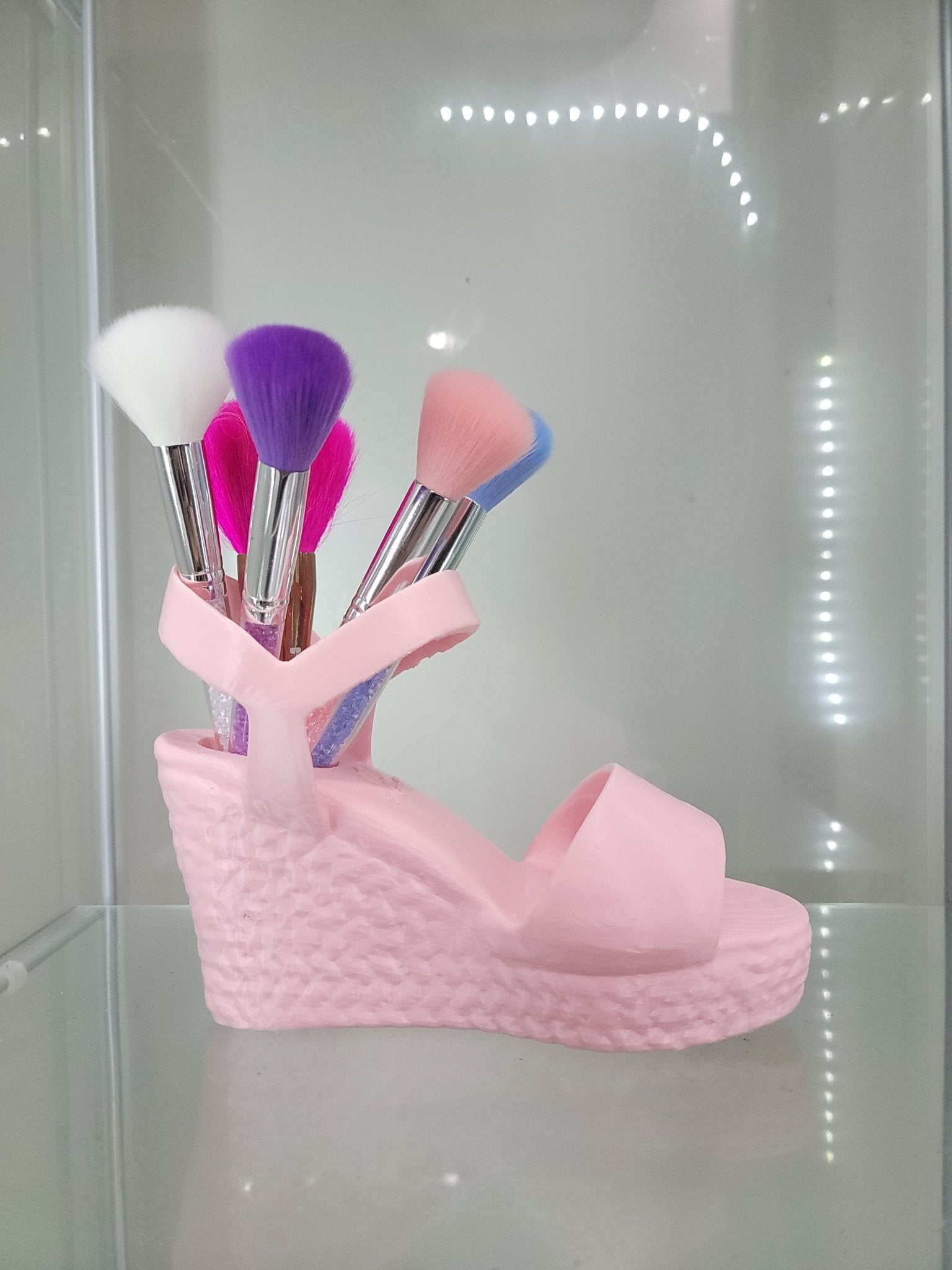 Glam Wedge Shoe Brush Holder - Step Into Style! - RFE Marketing Ventures