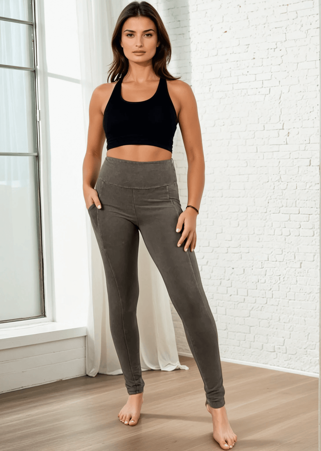 A Perfect Fit Taupe Pocket Leggings for Ultimate Comfort