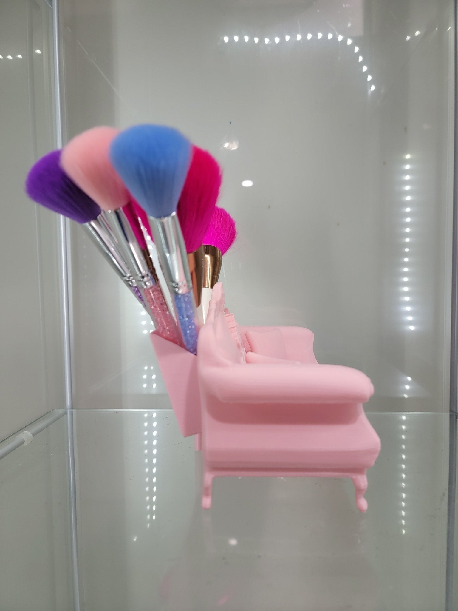 Luxurious Pink Sofa Makeup Brush Holder by Suki Glam® - RFE Marketing Ventures