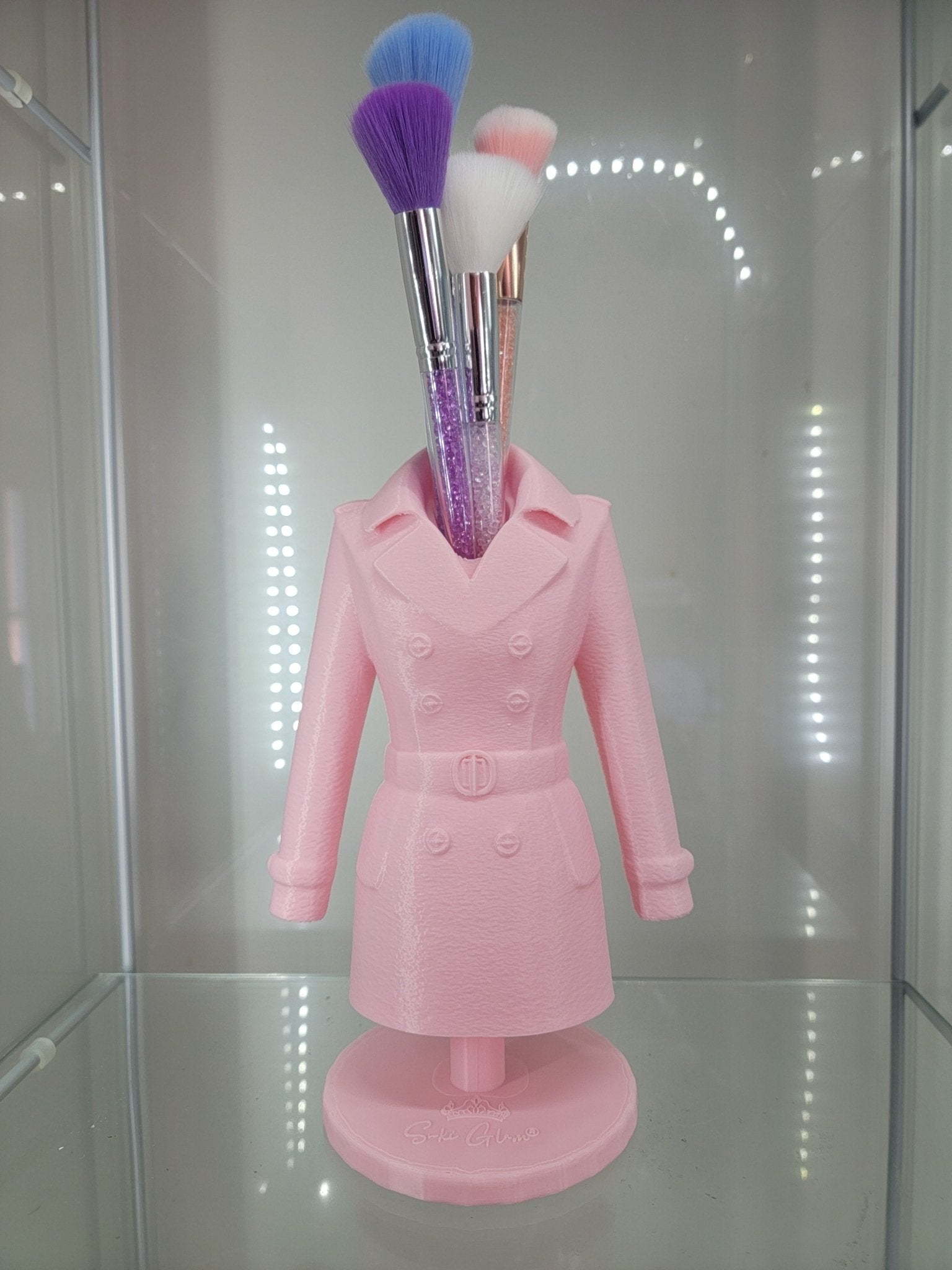 Pink Trench Coat Brush Holder – Glam Organizer - RFE Marketing Ventures