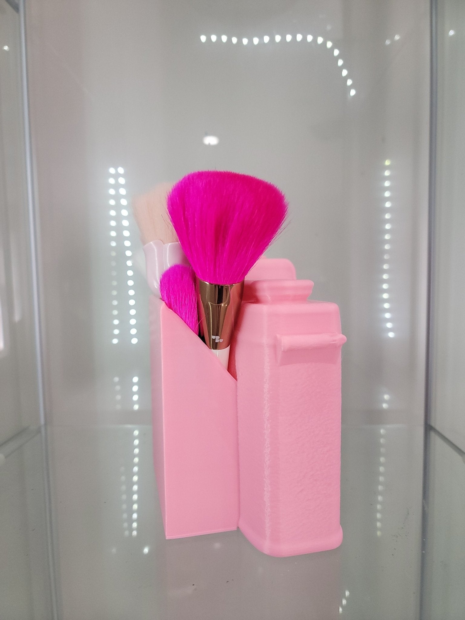 Snap & Store Pink Camera Brush Holder - RFE Marketing Ventures