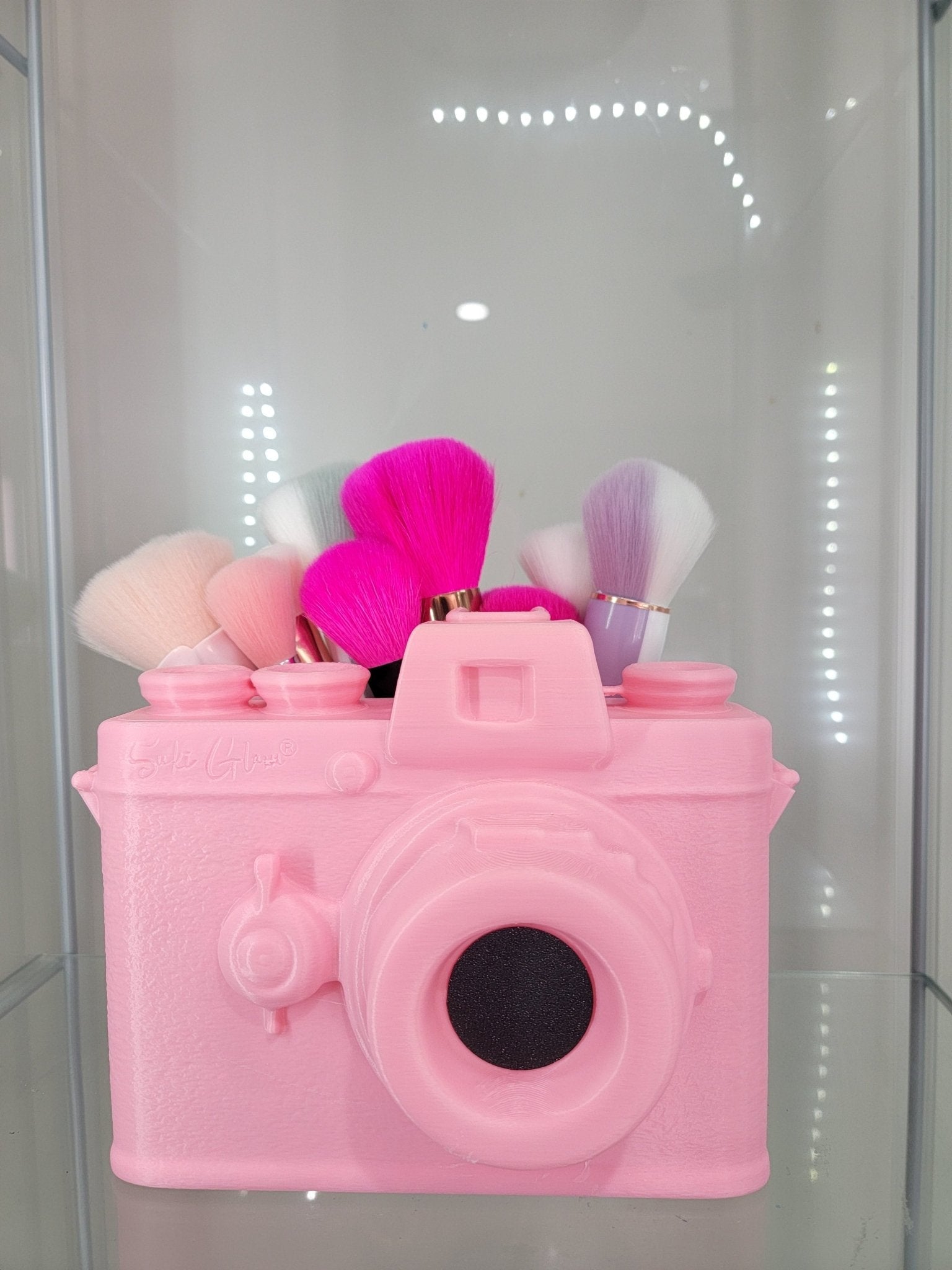 Snap & Store Pink Camera Brush Holder - RFE Marketing Ventures